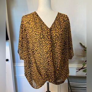 Umgee Cheetah Print Sheer Blouse size Small Loose
